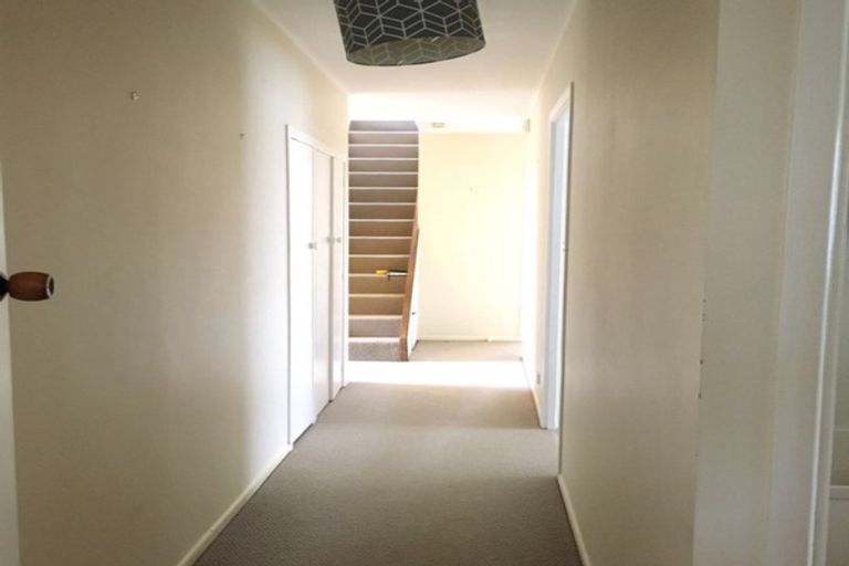 Photo of property in 13 Tampin Road, Hillpark, Auckland, 2102