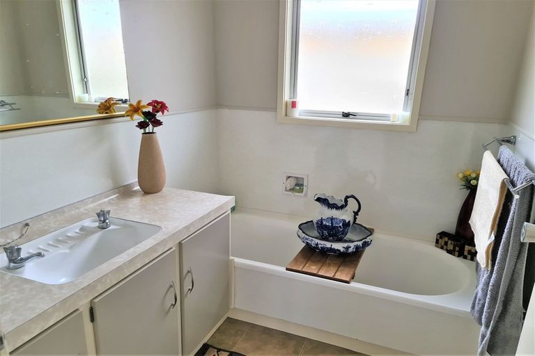 Photo of property in 1 Coleridge Place, Tikipunga, Whangarei, 0112