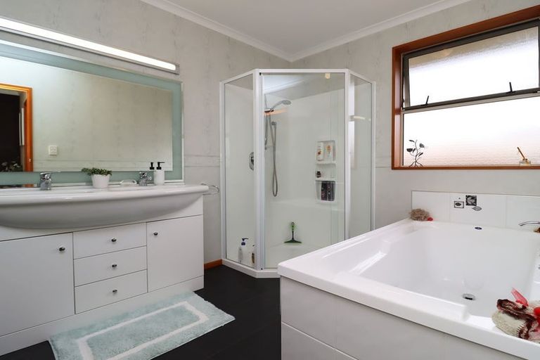 Photo of property in 36 Hannah Place, Holmes Hill, Oamaru, 9401