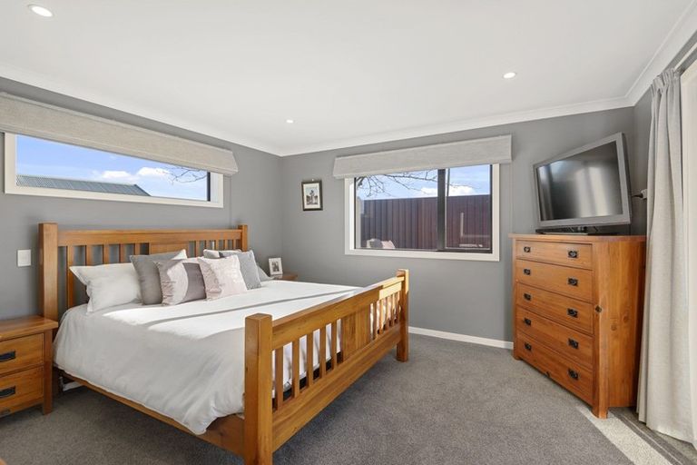 Photo of property in 24 King Street, Coalgate, 7673