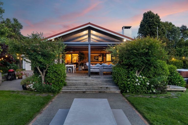 Photo of property in 241a Ararimu Valley Road, Helensville, Waimauku, 0882