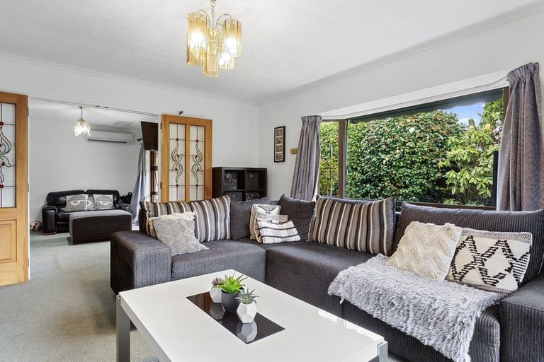 Photo of property in 29 Glenburn Place, Avonhead, Christchurch, 8042