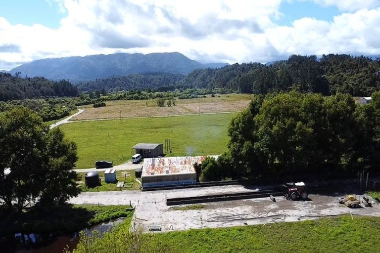Photo of property in 106 Granite Creek Road, Karamea, 7893