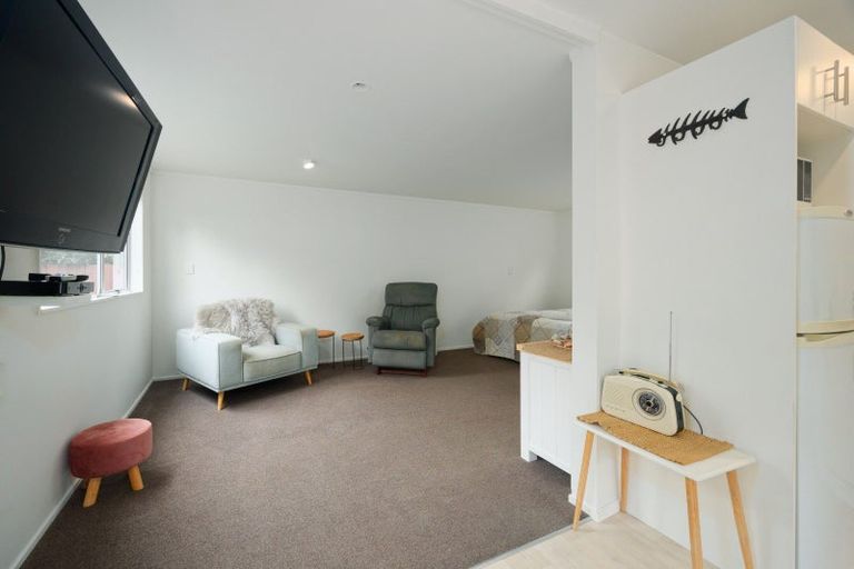 Photo of property in 12 Moa Road, South Bay, Kaikoura, 7300
