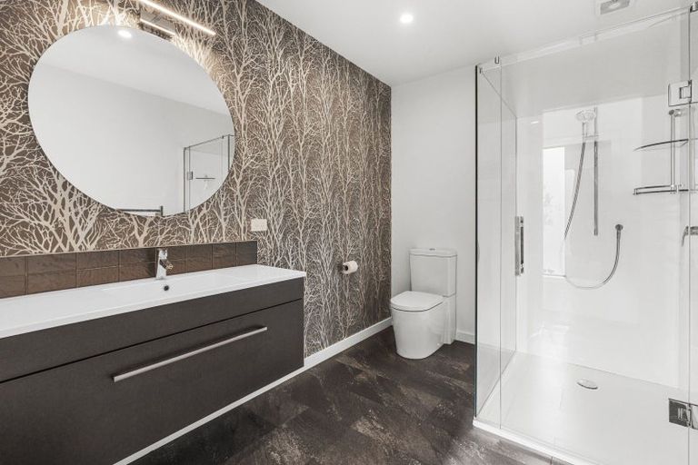 Photo of property in 2 Burgundy Drive, Martinborough, 5711