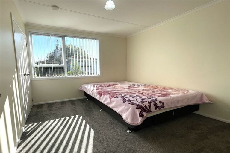 Photo of property in 24 Olive Crescent, Papatoetoe, Auckland, 2025