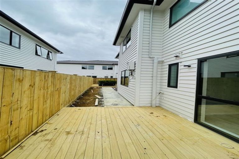 Photo of property in 111 Valderama Drive, Flat Bush, Auckland, 2019