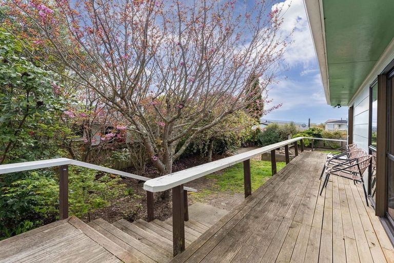 Photo of property in 56 Hyde Avenue, Richmond Heights, Taupo, 3330