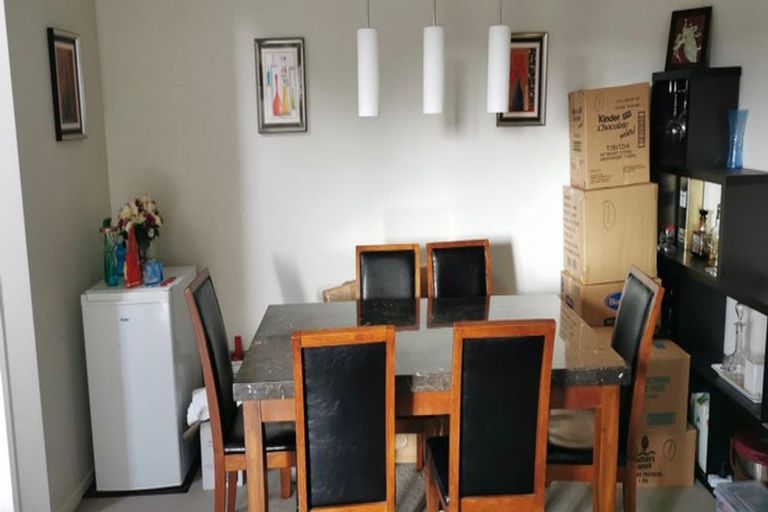 Photo of property in 4 Liscooly Place, Flat Bush, Auckland, 2019