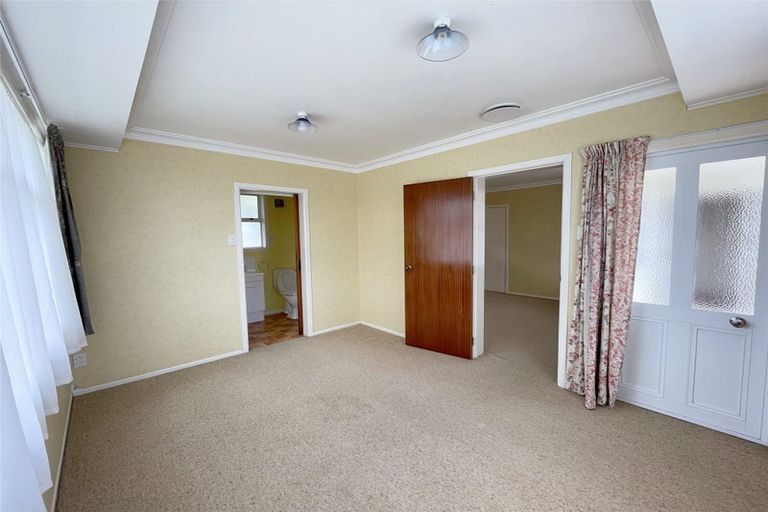 Photo of property in 8 Ashbury Avenue, Silverdale, Hamilton, 3216