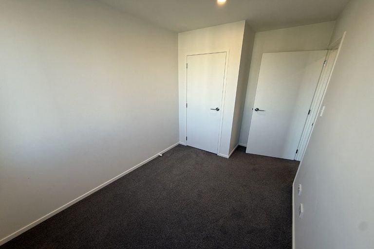 Photo of property in 22 Fort Lincoln Loop, Karaka, Papakura, 2113