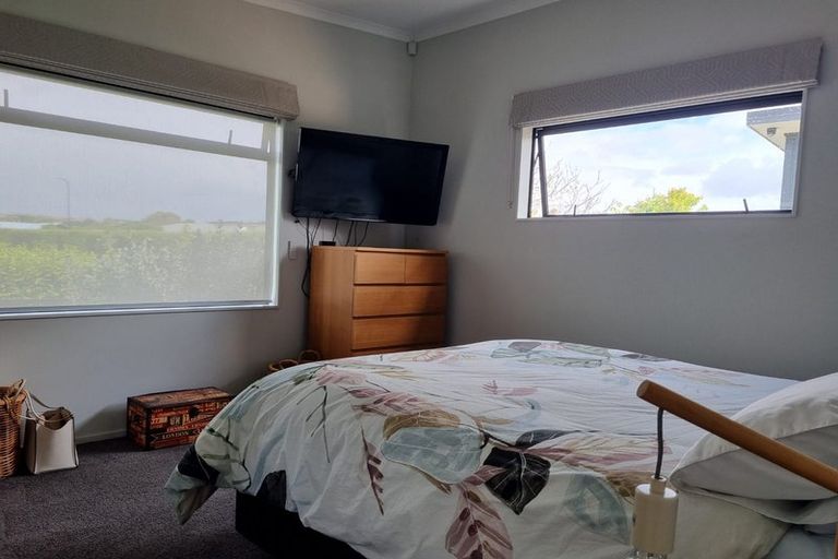 Photo of property in 28 Tuscan Lane, Martinborough, 5711