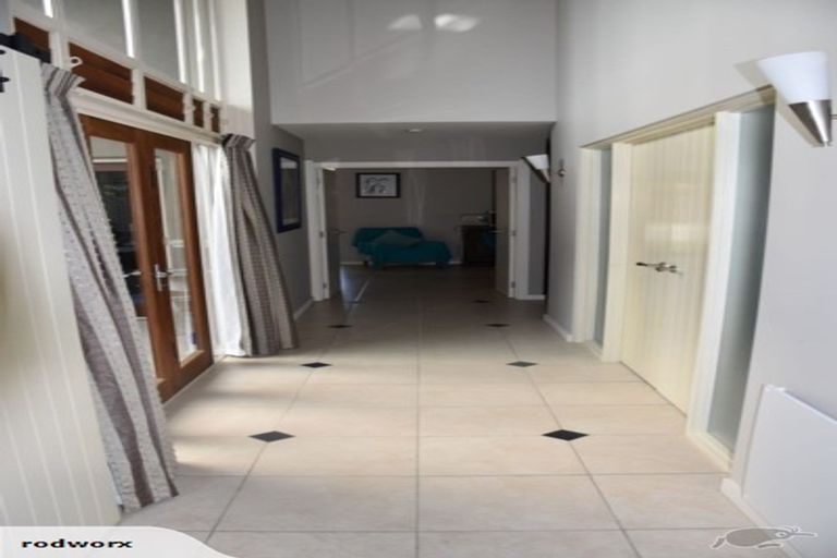 Photo of property in 11 Park Lane, Greenmeadows, Napier, 4112