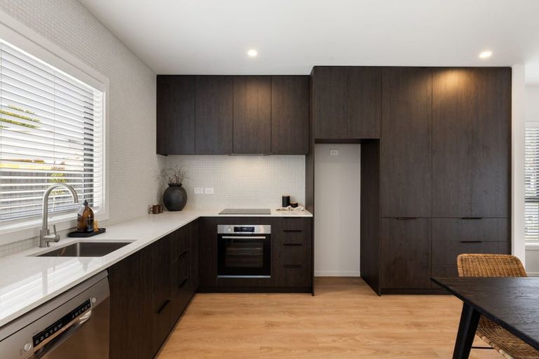 Photo of property in 2/19 Richmond Street, Whitiora, Hamilton, 3200