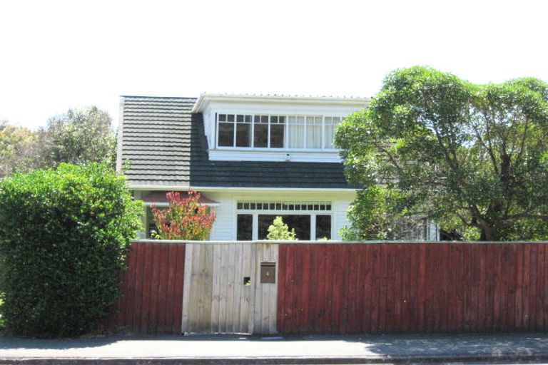 Photo of property in 4 Head Street, Sumner, Christchurch, 8081