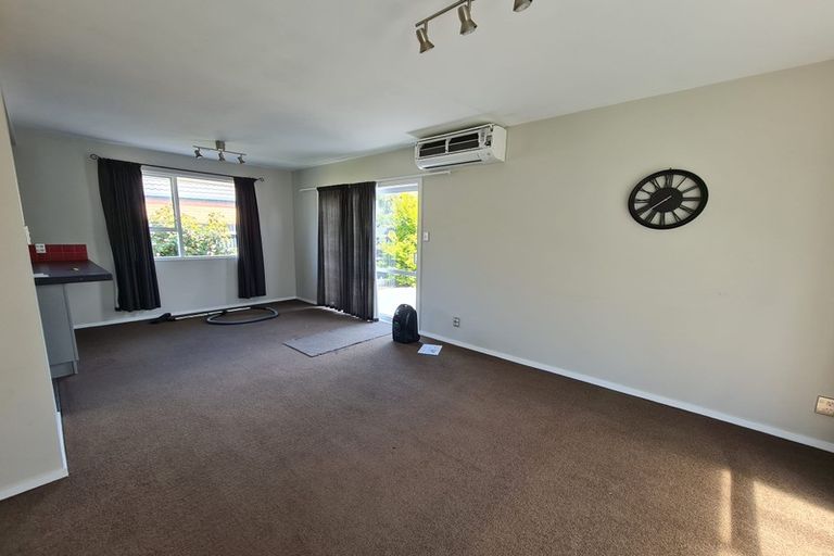 Photo of property in 2/226 Wainoni Road, Avondale, Christchurch, 8061