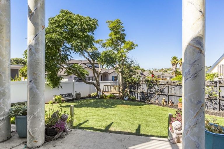 Photo of property in 27 Commodore Court, Gulf Harbour, Whangaparaoa, 0930