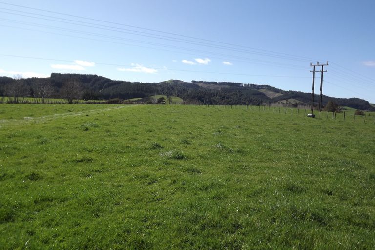 Photo of property in 9 Mangakino Road, Raglan, 3295