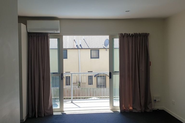 Photo of property in 28/30 Mathesons Road, Phillipstown, Christchurch, 8011