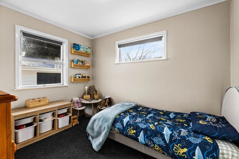 Photo of property in 3 Cranby Crescent, Onekawa, Napier, 4110