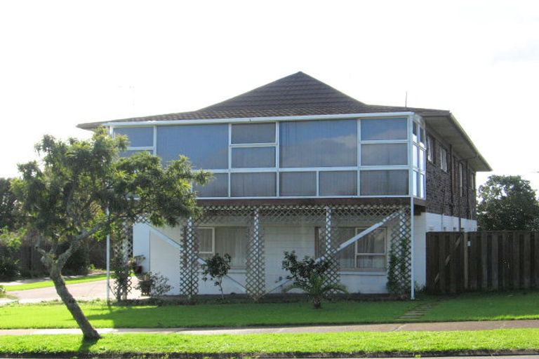 Photo of property in 2/12 Melissa Place, Farm Cove, Auckland, 2012