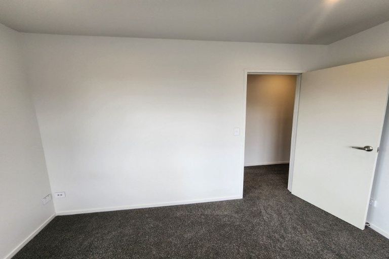 Photo of property in 81 Strathmore Avenue, Levin, 5510