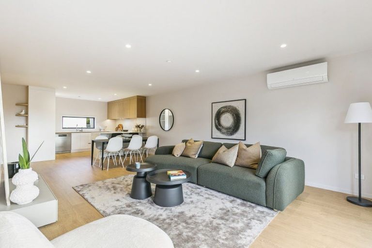 Photo of property in 365c Karori Road, Karori, Wellington, 6012