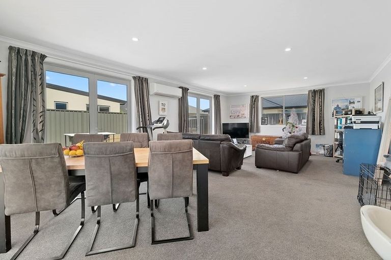 Photo of property in 17 Stowell Drive, Cromwell, 9310