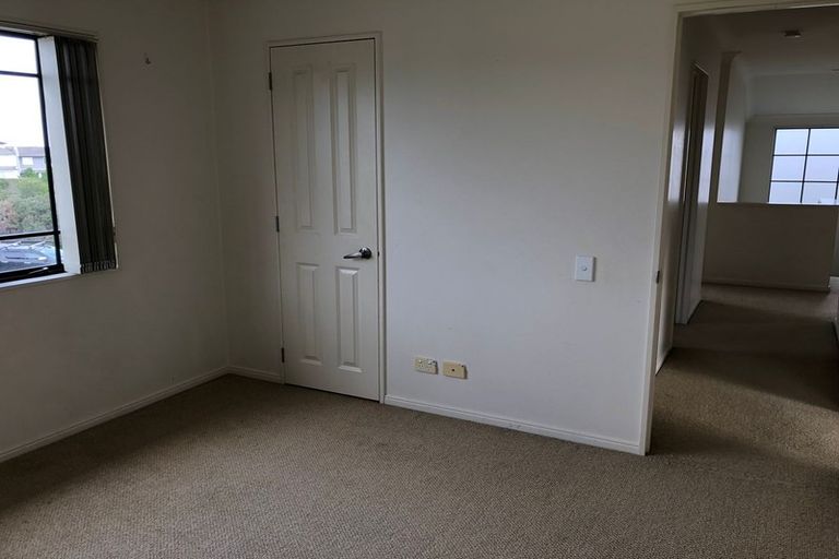 Photo of property in 55 Skelligs Drive, Flat Bush, Auckland, 2019