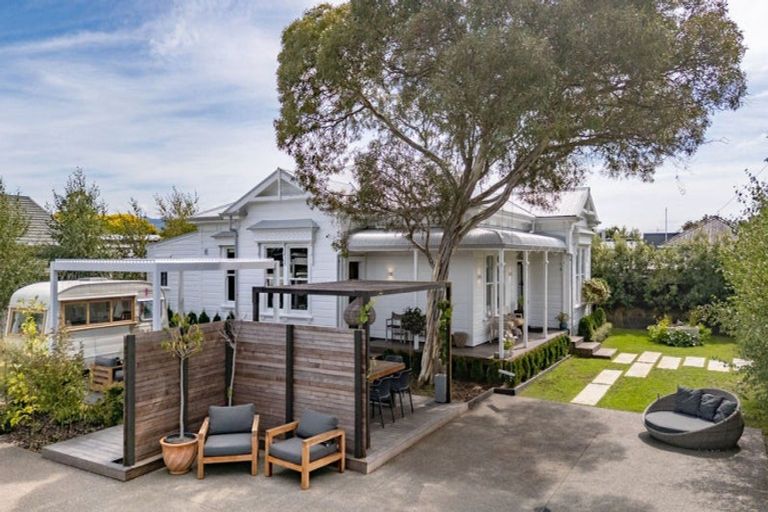 Photo of property in 250 Main Street, Greytown, 5712