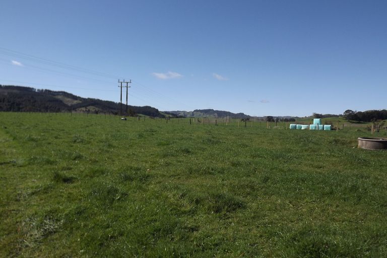 Photo of property in 9 Mangakino Road, Raglan, 3295