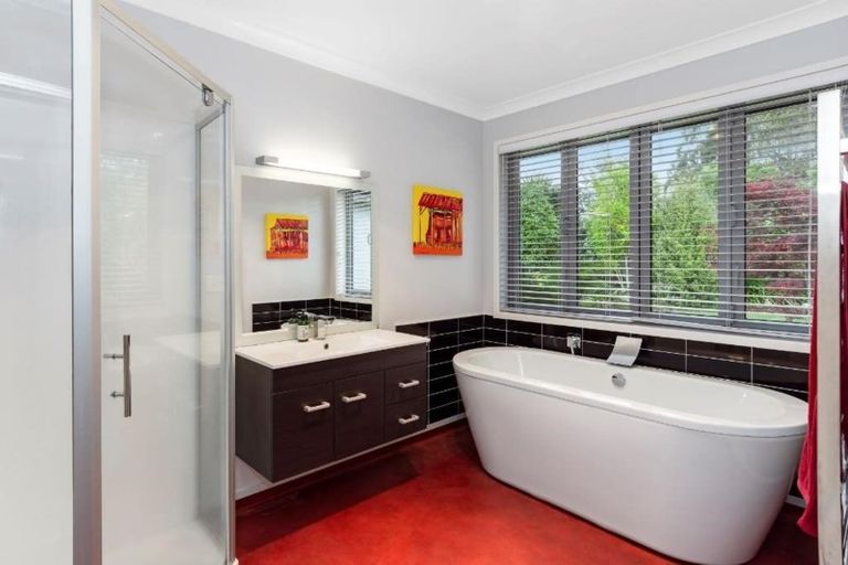 Photo of property in 24 Louise Drive, Ohauiti, Tauranga, 3112