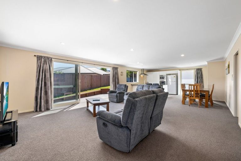 Photo of property in 23 Admiralty Place, Waikawa, Picton, 7220