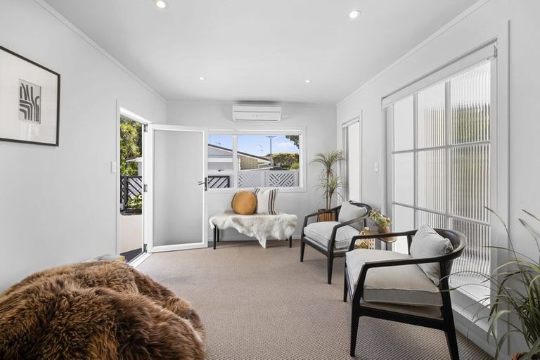 Photo of property in 26 Mclean Street, Strandon, New Plymouth, 4312