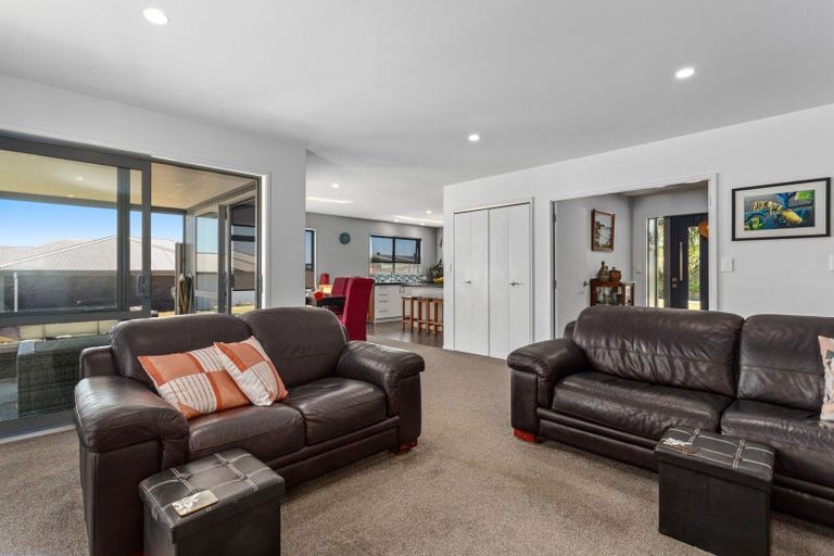 Photo of property in 41 Dawn Parade, Coastlands, Whakatane, 3120