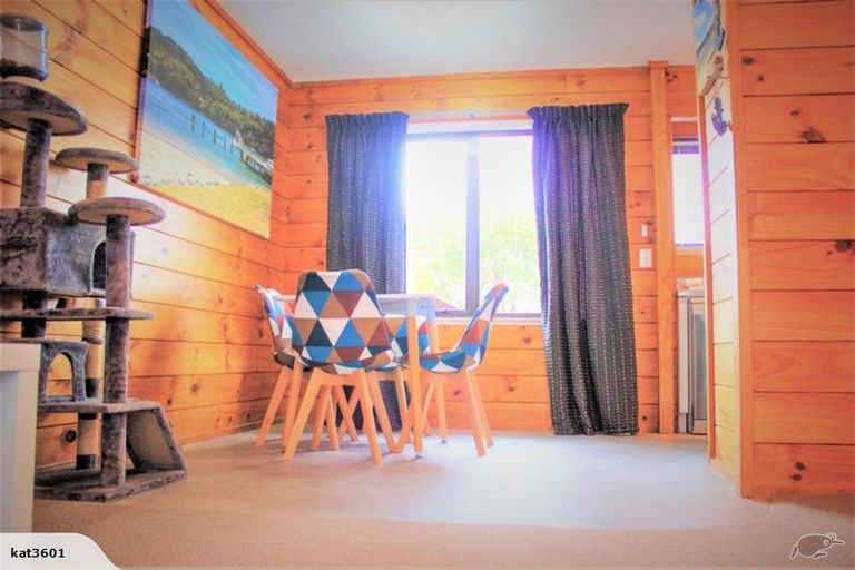 Photo of property in 2/157 Verbena Road, Birkdale, Auckland, 0626