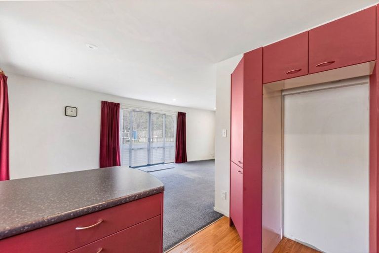 Photo of property in 3b Heather Place, Picton, 7220