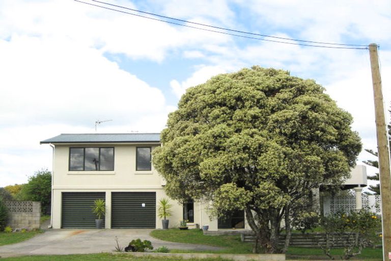 Photo of property in 132 Harbour Road, Ohope, 3121