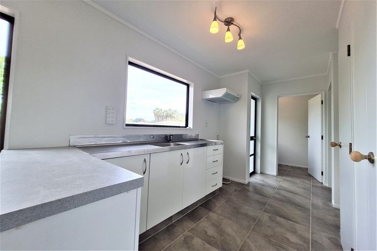 Photo of property in 2/8 Olive Crescent, Papatoetoe, Auckland, 2025