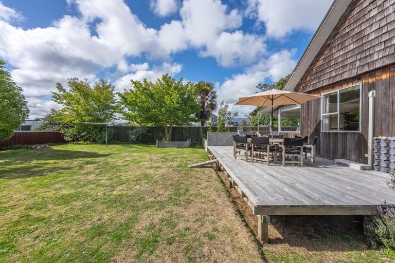 Photo of property in 65 Lupin Road, Otaki, 5512