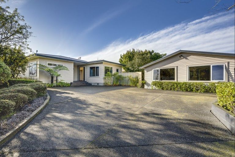 Photo of property in 292 Poraiti Road, Poraiti, Napier, 4182