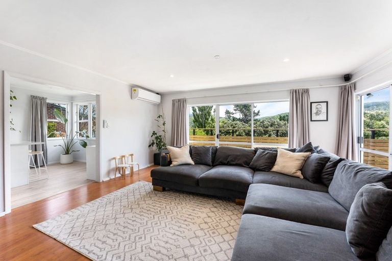 Photo of property in 82 Holborn Drive, Stokes Valley, Lower Hutt, 5019