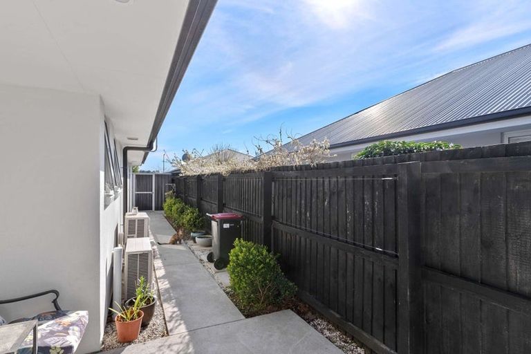 Photo of property in 4 Urihia Street, Marshland, Christchurch, 8083