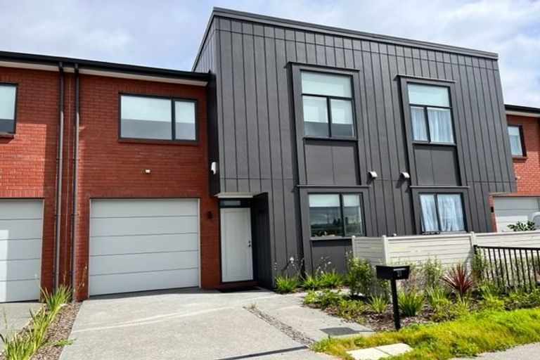 Photo of property in 21 Orona Place, Takanini, 2112