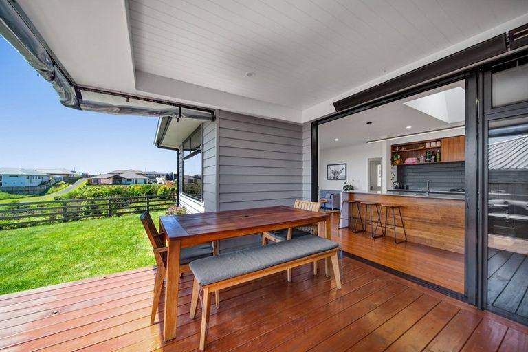 Photo of property in 46b Dillon Drive, Bell Block, New Plymouth, 4312