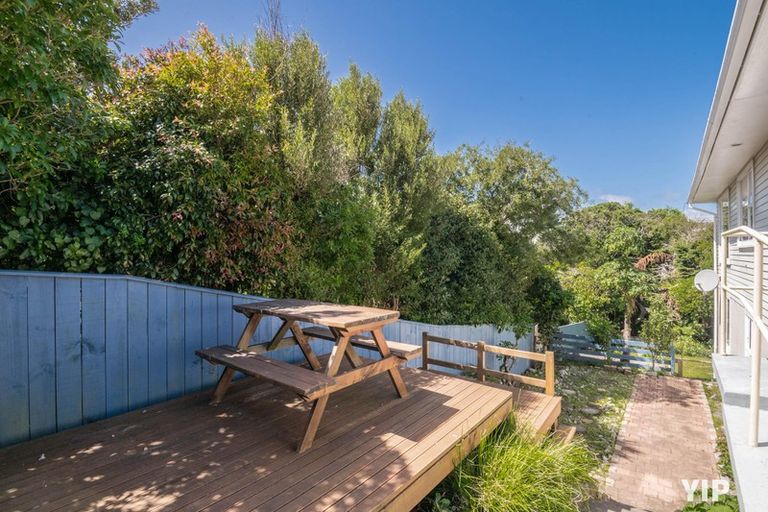 Photo of property in 18 Elliott Street, Johnsonville, Wellington, 6037