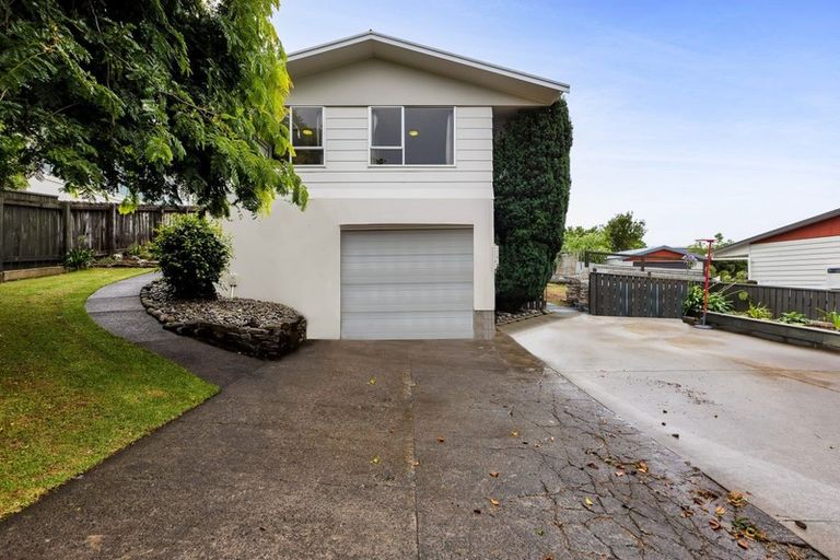 Photo of property in 9 Camellia Avenue, Bell Block, New Plymouth, 4312