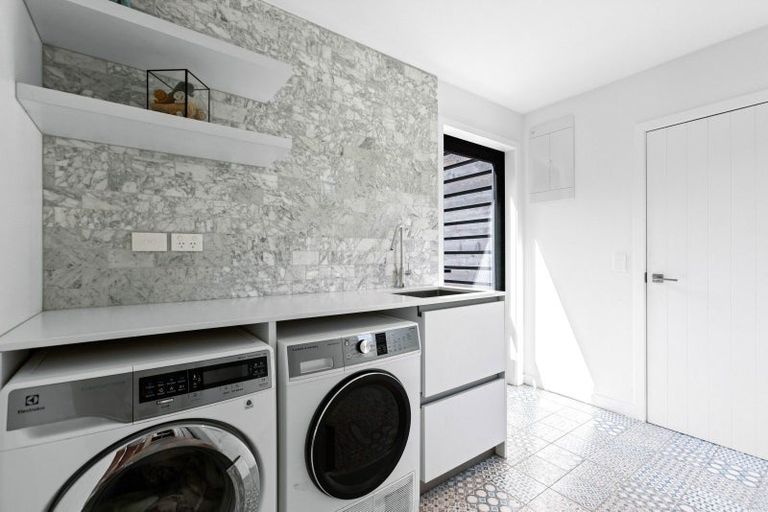 Photo of property in Butel Park, 15 Essex Avenue, Arrowtown, 9302