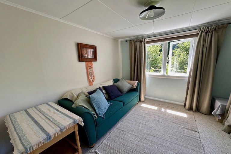 Photo of property in 69 Oparara Road, Karamea, 7893