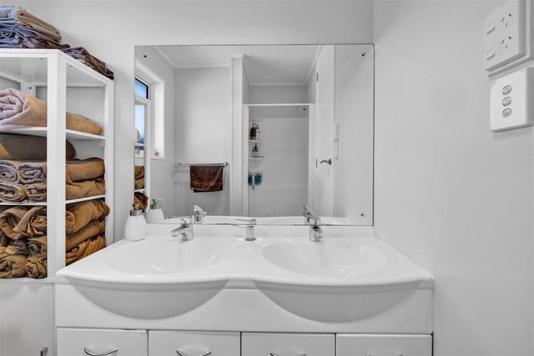 Photo of property in 62 Mangati Road, Bell Block, New Plymouth, 4312